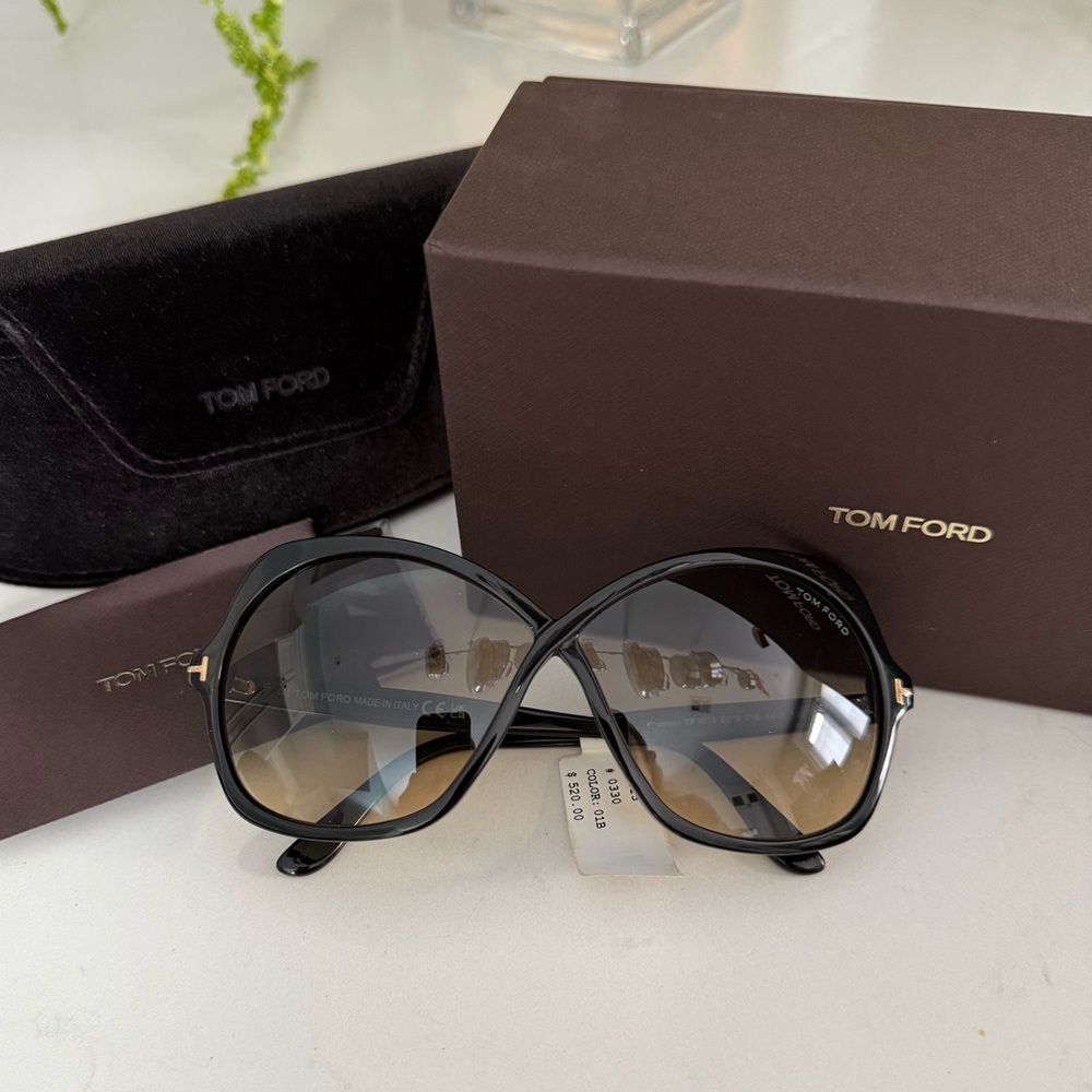 TOM FORD ROSEMIN 01B Butterfly Sunglasses NWT ~ Retails for $520 - Picture 1 of 13